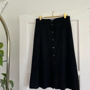 Aritzia Wilfred free faux suede skirt